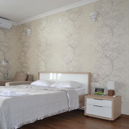באטומי Orbi Towers Rooms מראה חיצוני תמונה