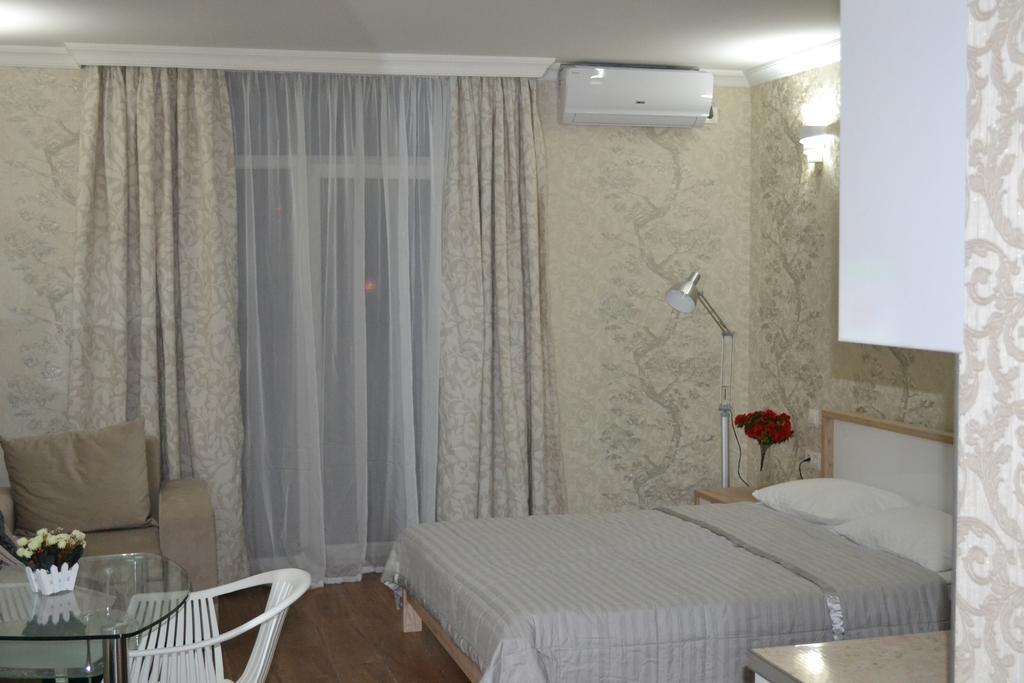 באטומי Orbi Towers Rooms מראה חיצוני תמונה