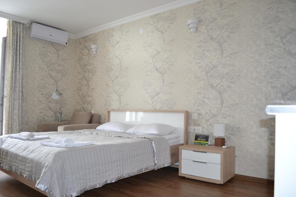 באטומי Orbi Towers Rooms מראה חיצוני תמונה
