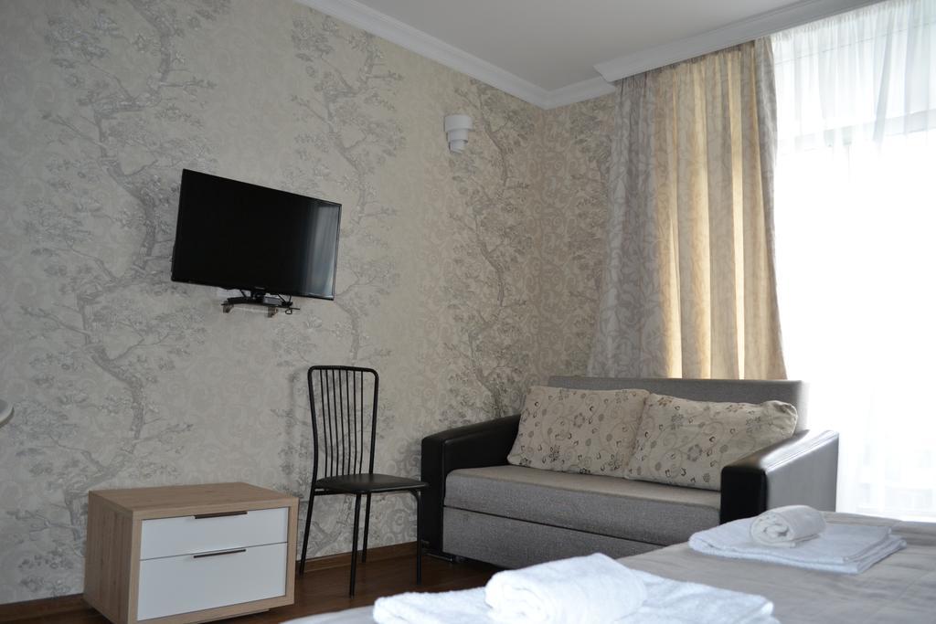 באטומי Orbi Towers Rooms מראה חיצוני תמונה