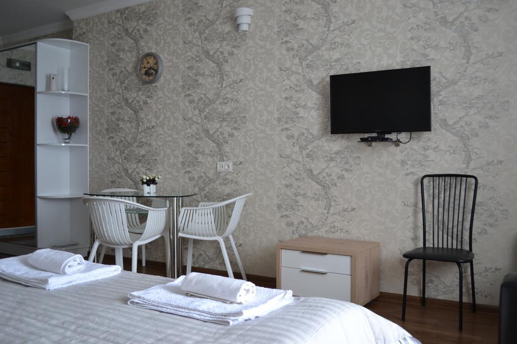 באטומי Orbi Towers Rooms מראה חיצוני תמונה